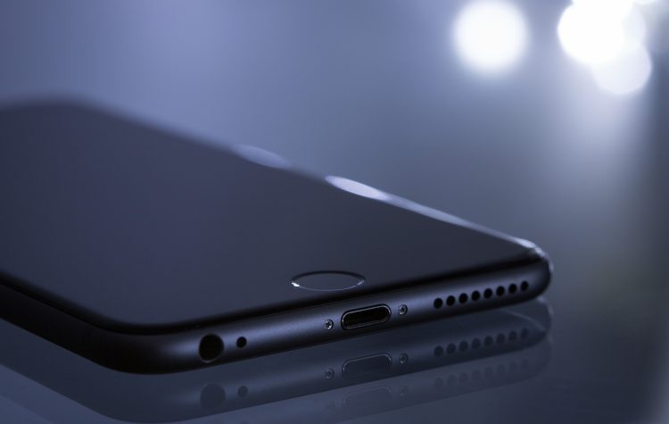 Augmentation de la RAM sur les iPhone 18 : Apple s’adapte à l’intelligence artificielle