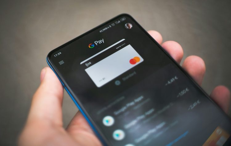 Paiement sans contact : l&rsquo;arnaque au morceau de scotch à Lyon
