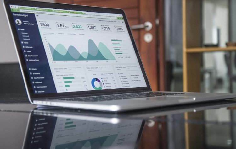 Données de prospection B2B : l&rsquo;importance de la précision et de l&rsquo;actualisation