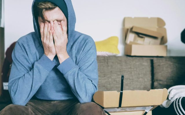 Différence burn-out et bore-out : comment reconnaître les signaux d’alerte ?