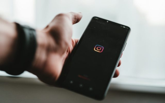 Instagram révolutionne le partage photo avec Instants, un clone de BeReal que personne n&rsquo;a demandé