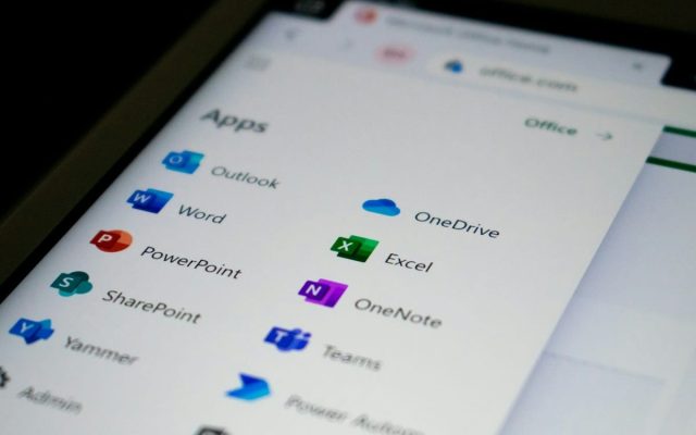 Microsoft abandonne les codes par SMS pour les comptes personnels en 2026