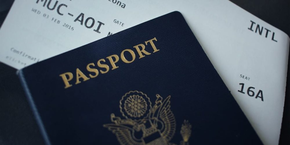 Vente massive de passeports et cartes d&rsquo;identité françaises sur le dark web : une menace pour la sécurité des données personnelles