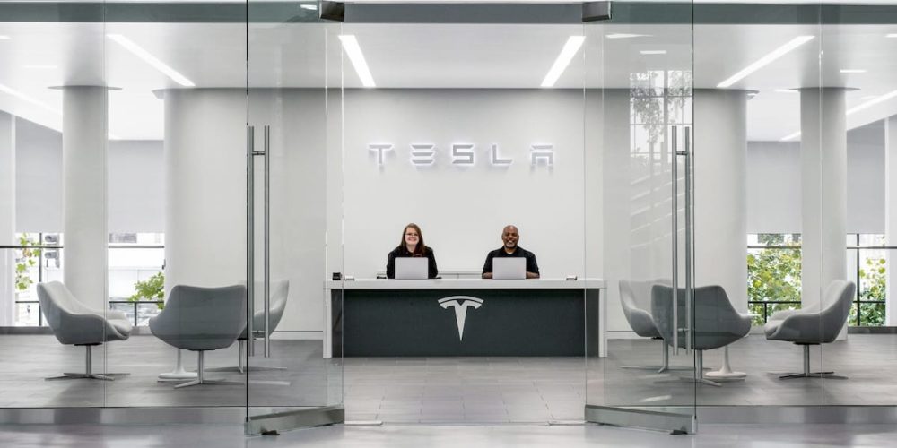 Comment Tesla propose sa recharge gratuite dans le Sud-Ouest en période de crise